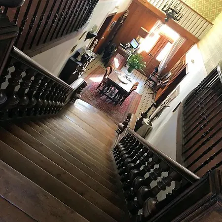 Domaine De La Vivarie 2*